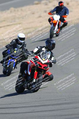 media/Feb-05-2023-Classic Track Day (Sun) [[c35aca4a42]]/Group 2/session 1 turn 9/